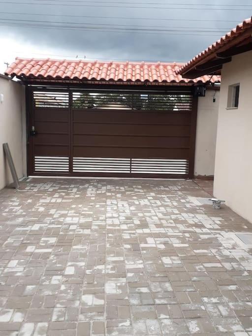 Paraiso De Aruana - Rio Araguaia - Imovel Recem Construido!! Novissimo!!!! A Piscina E Aquecida!!! Kültér fotó